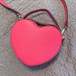 Heart shaped handbag ❤️